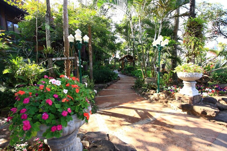 Hotel Phu Pha Nam Resort & Spa