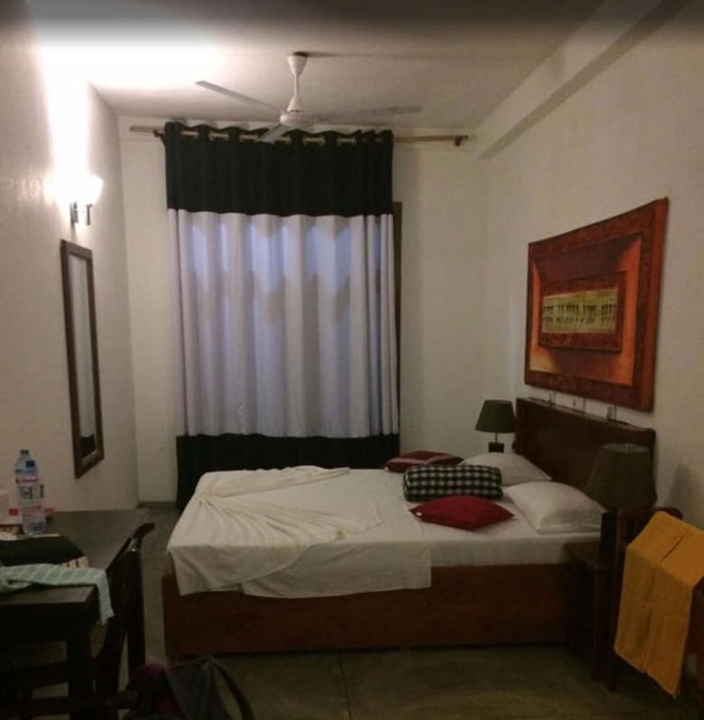 Hotel Vibration