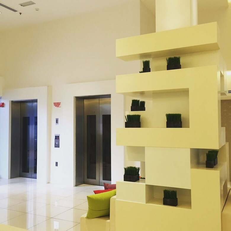T+ Hotel Macallum
