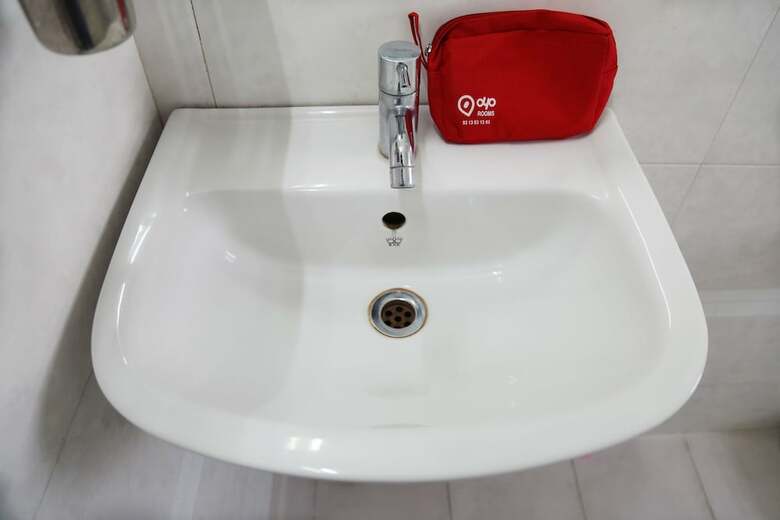 Oyo 671 Hotel Alpine
