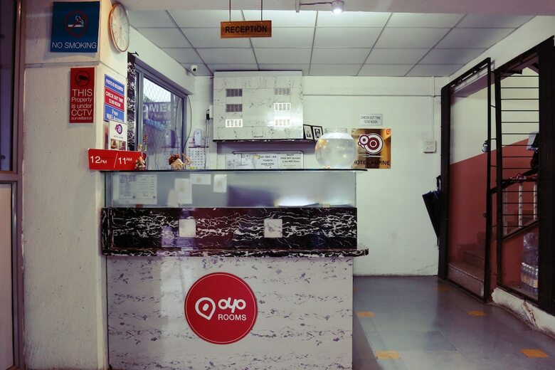 Oyo 671 Hotel Alpine