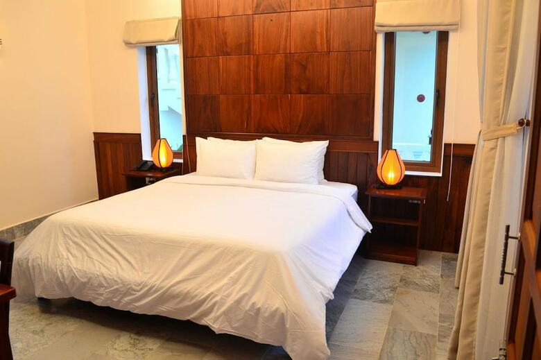 Hotel Villa Orchid Garden Riverside