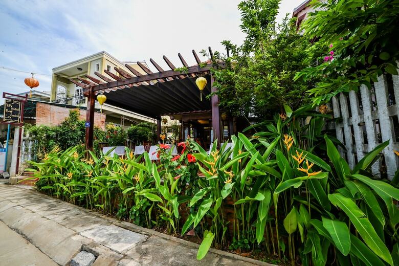 Hotel Villa Orchid Garden Riverside