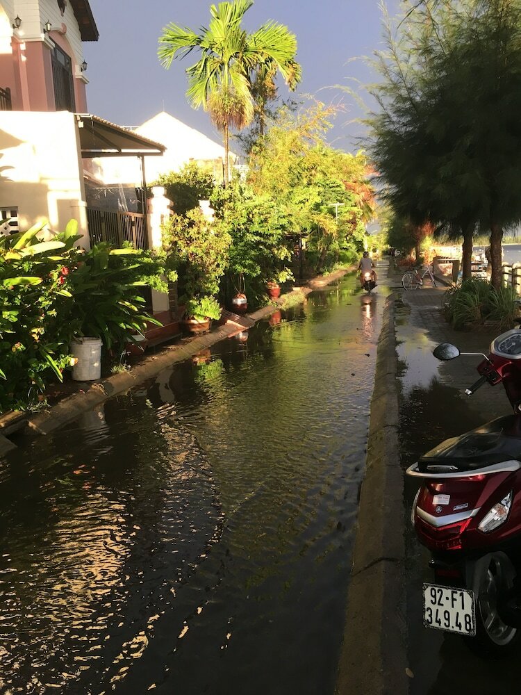 Hotel Villa Orchid Garden Riverside