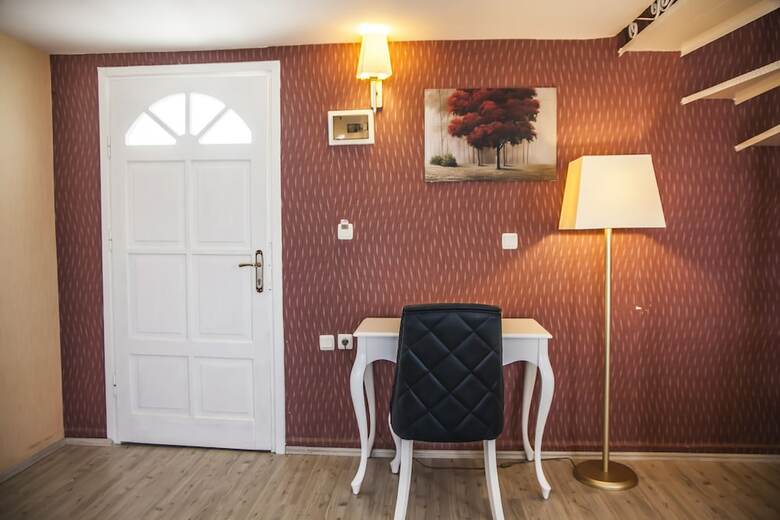 Peace Hotel
