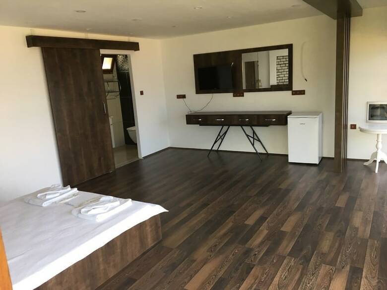 Peace Hotel
