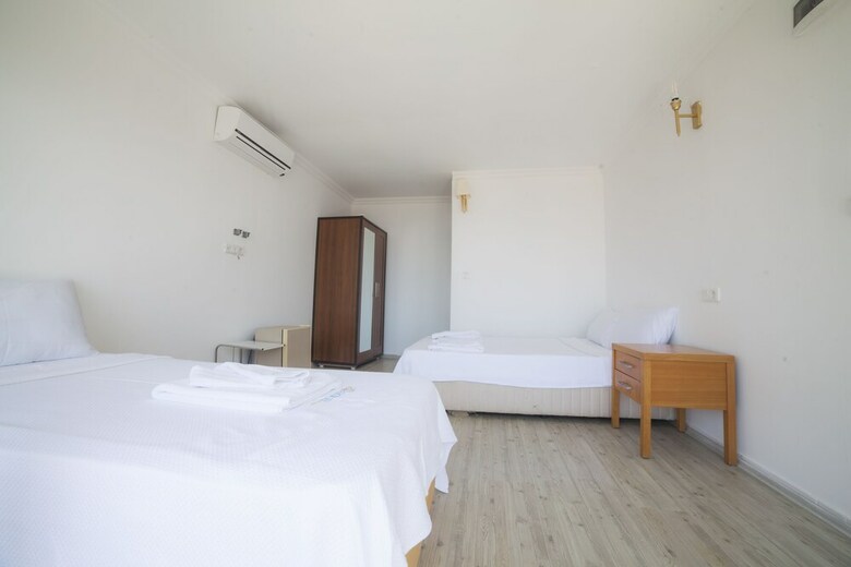 Peace Hotel