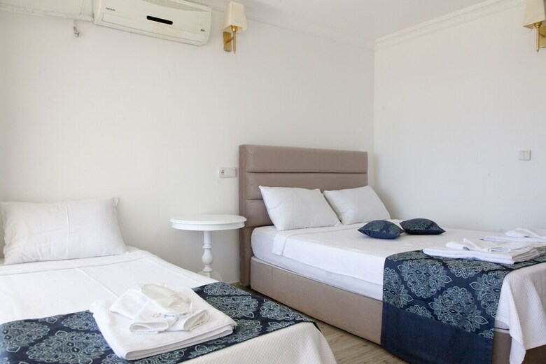 Peace Hotel