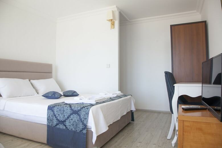 Peace Hotel