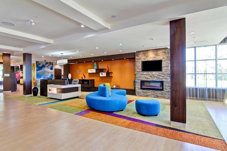 Hotel Fairfield Inn And Suites By Marriott Kamloops