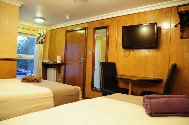 Cricklewood Lodge Hotel