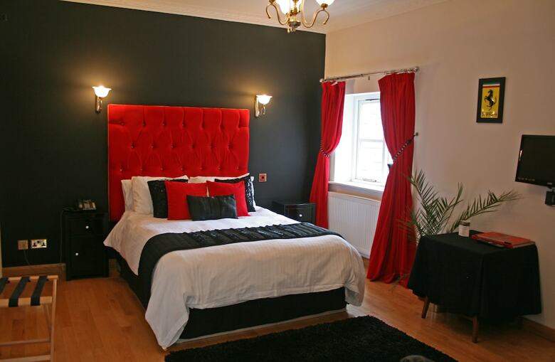 Ferrari S Country House Hotel