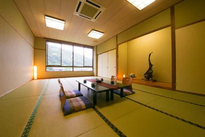 Tashiro Annex
