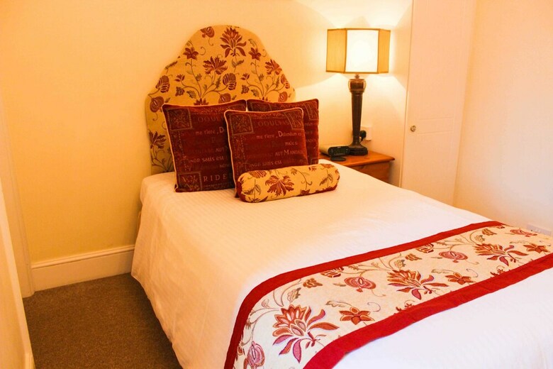 Bed & Breakfast Blorenge House
