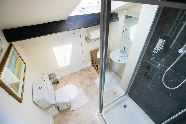 Bed & Breakfast Blorenge House