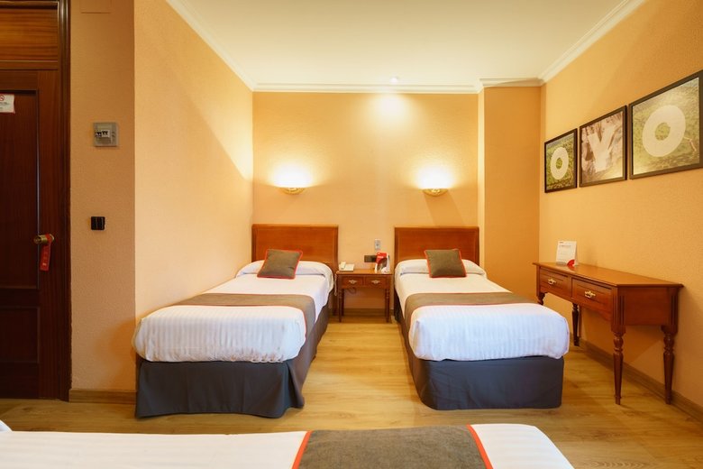 Oyo Hotel Los Casta�os
