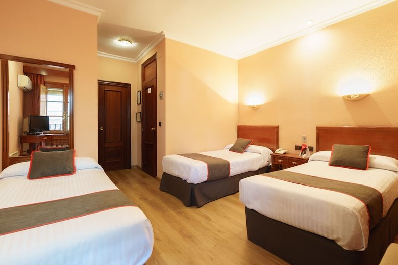 Oyo Hotel Los Casta�os