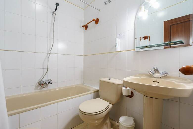 Oyo Hotel Los Casta�os