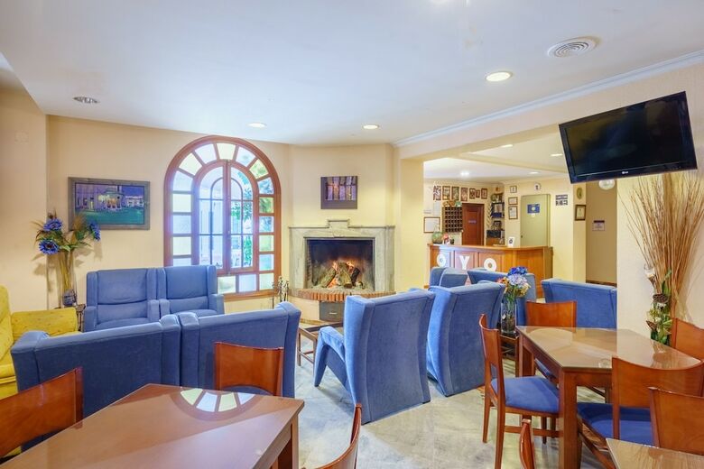 Oyo Hotel Los Casta�os