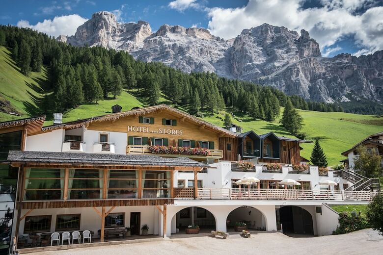 Hotel St�res - Mountain Nature Hotel