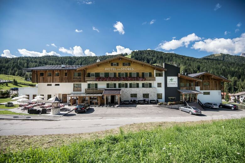 Hotel St�res - Mountain Nature Hotel