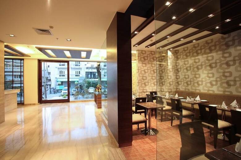 Hotel Indus Biznotel