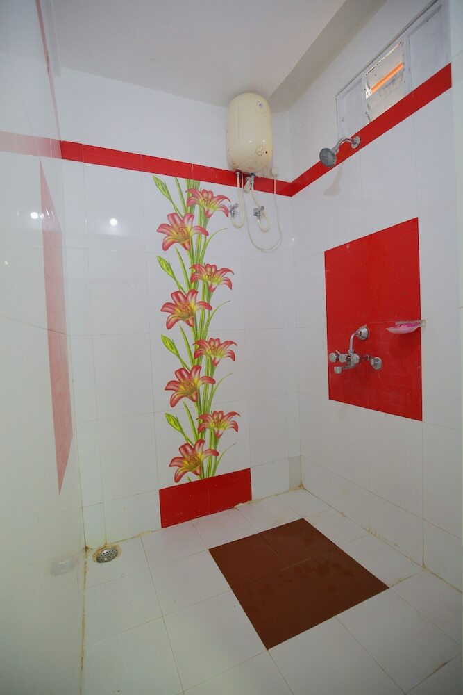 Hotel Pushpa - Berries Group Of Hotels