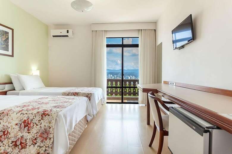 Monthez Hotel & Eventos