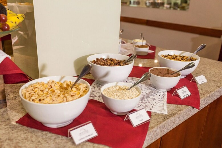 Monthez Hotel & Eventos