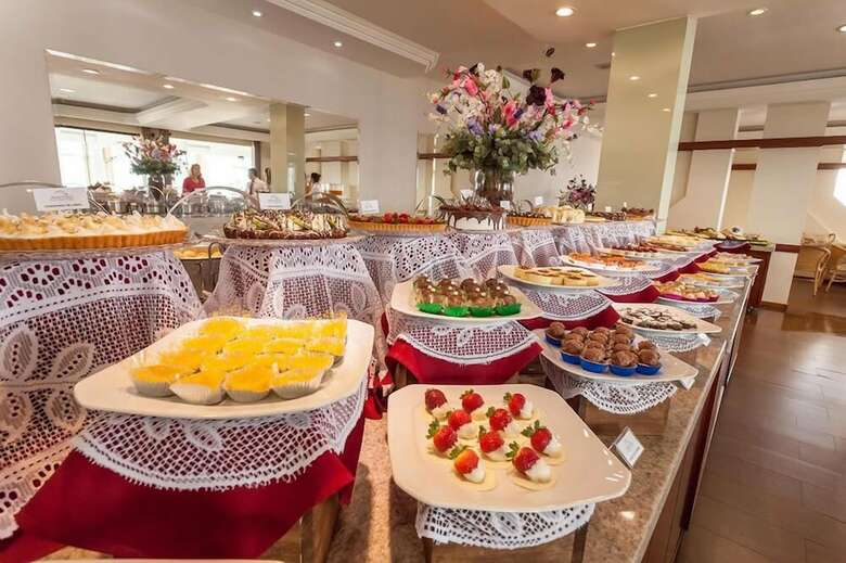 Monthez Hotel & Eventos
