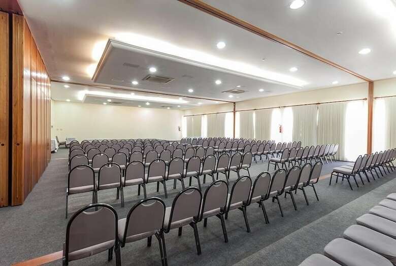 Monthez Hotel & Eventos