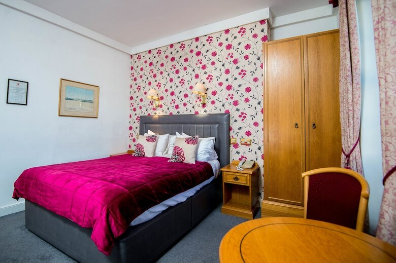 The Ivy Bush Royal Hotel By Compass Hospitality