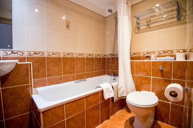 The Ivy Bush Royal Hotel By Compass Hospitality