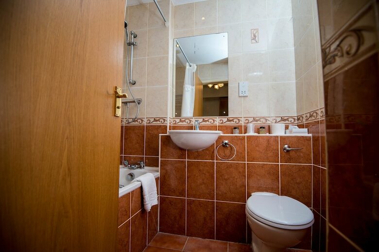 The Ivy Bush Royal Hotel By Compass Hospitality