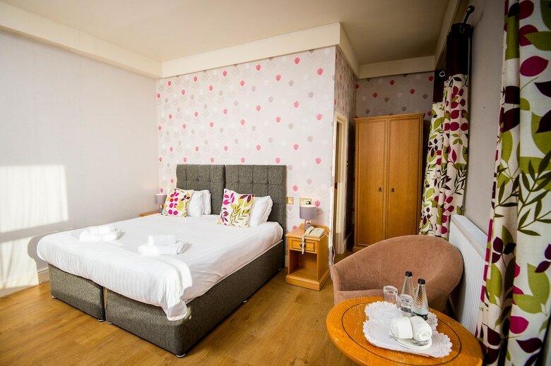 The Ivy Bush Royal Hotel By Compass Hospitality