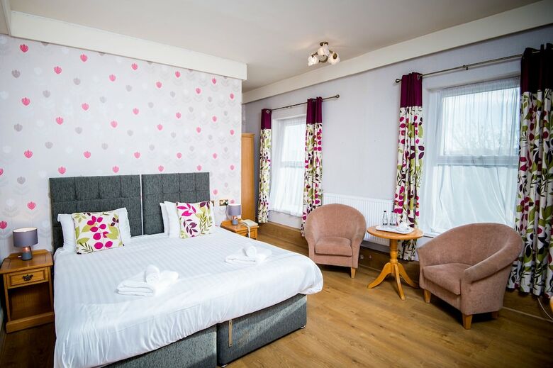 The Ivy Bush Royal Hotel By Compass Hospitality
