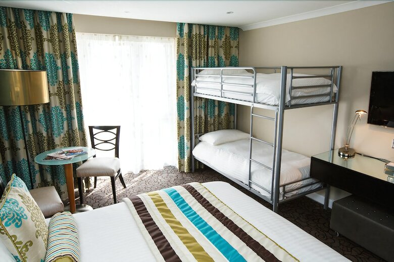 Hotel The Plough Rhosmaen