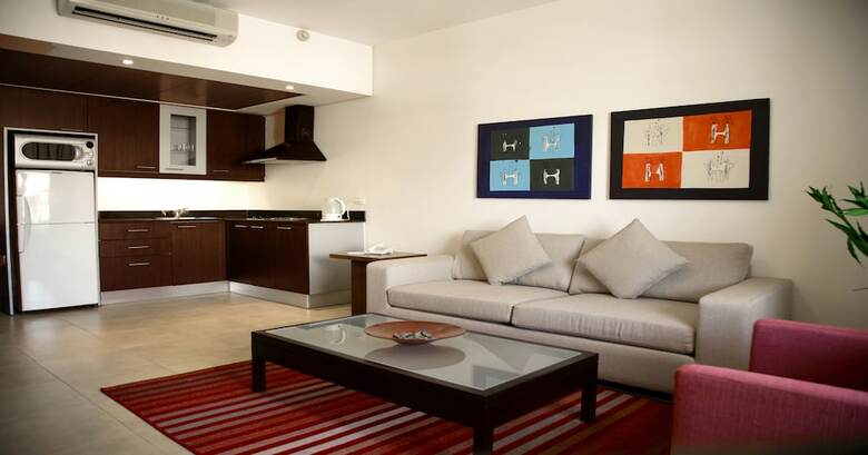 Santona Residence