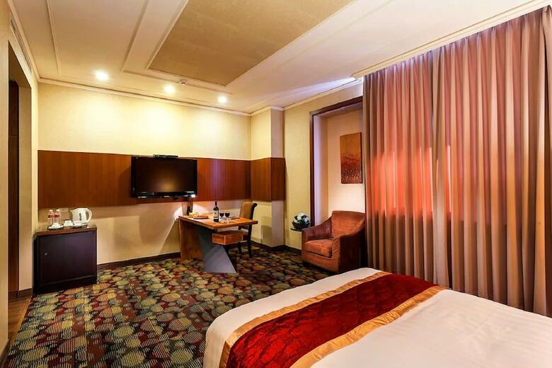 Hotel Golden Tulip - Aesthetics