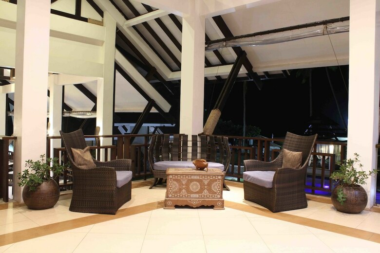 Hotel Dive Thru Scuba Resort