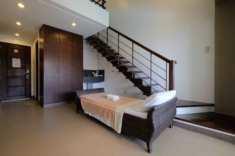 Hotel Dive Thru Scuba Resort