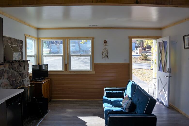 Blue Horizon Lodge