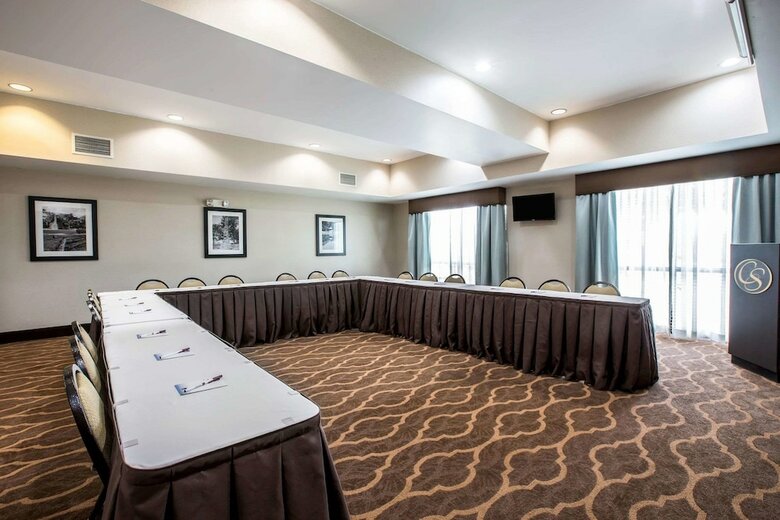 Hotel Comfort Suites Johnson City