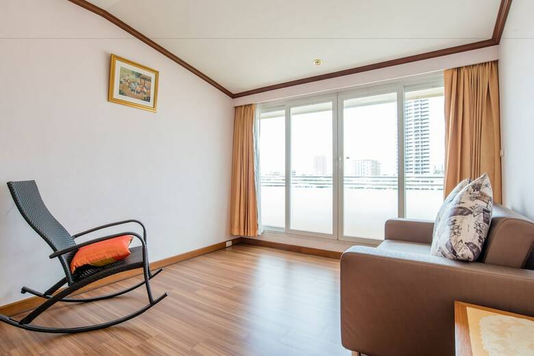Hotel New Siam Riverside