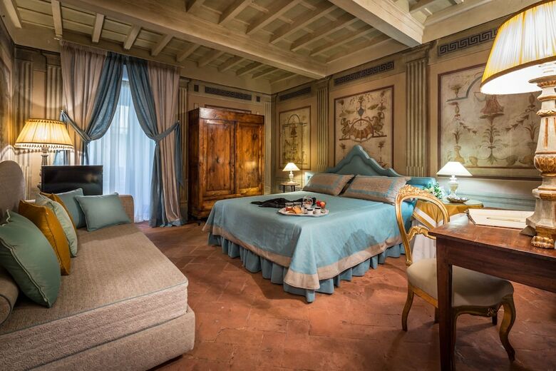 Hotel Piazza Pitti Palace