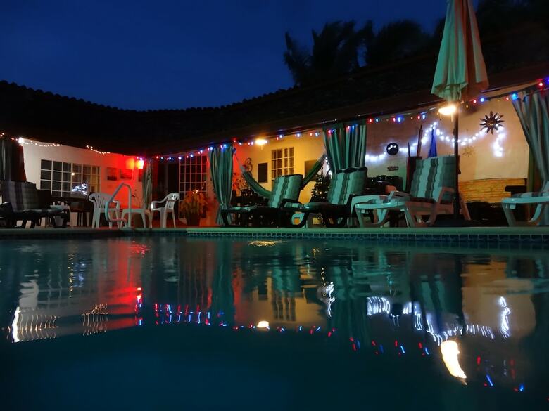 Villa Botero By Casa Mojito Bed And Breakfast