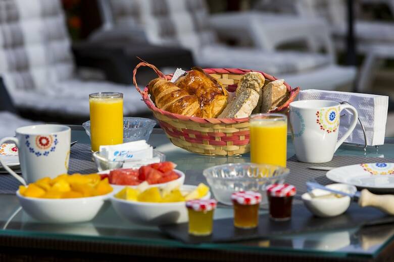 Villa Botero By Casa Mojito Bed And Breakfast