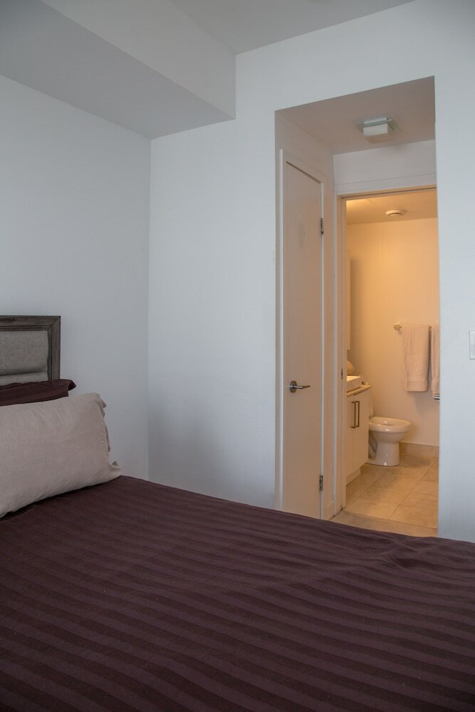 The Corporate Suites - Ice Condos
