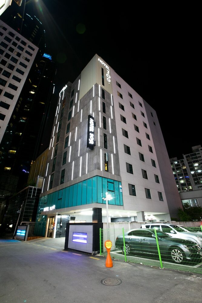 Hotel 109