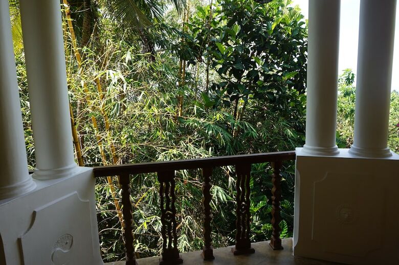 Hotel Thambapanni Retreat